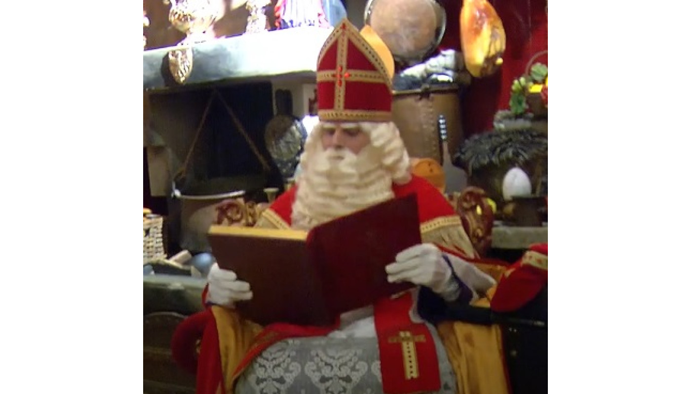 Sinterklaas-intocht-in-Winkelcentrum-Oosterheem