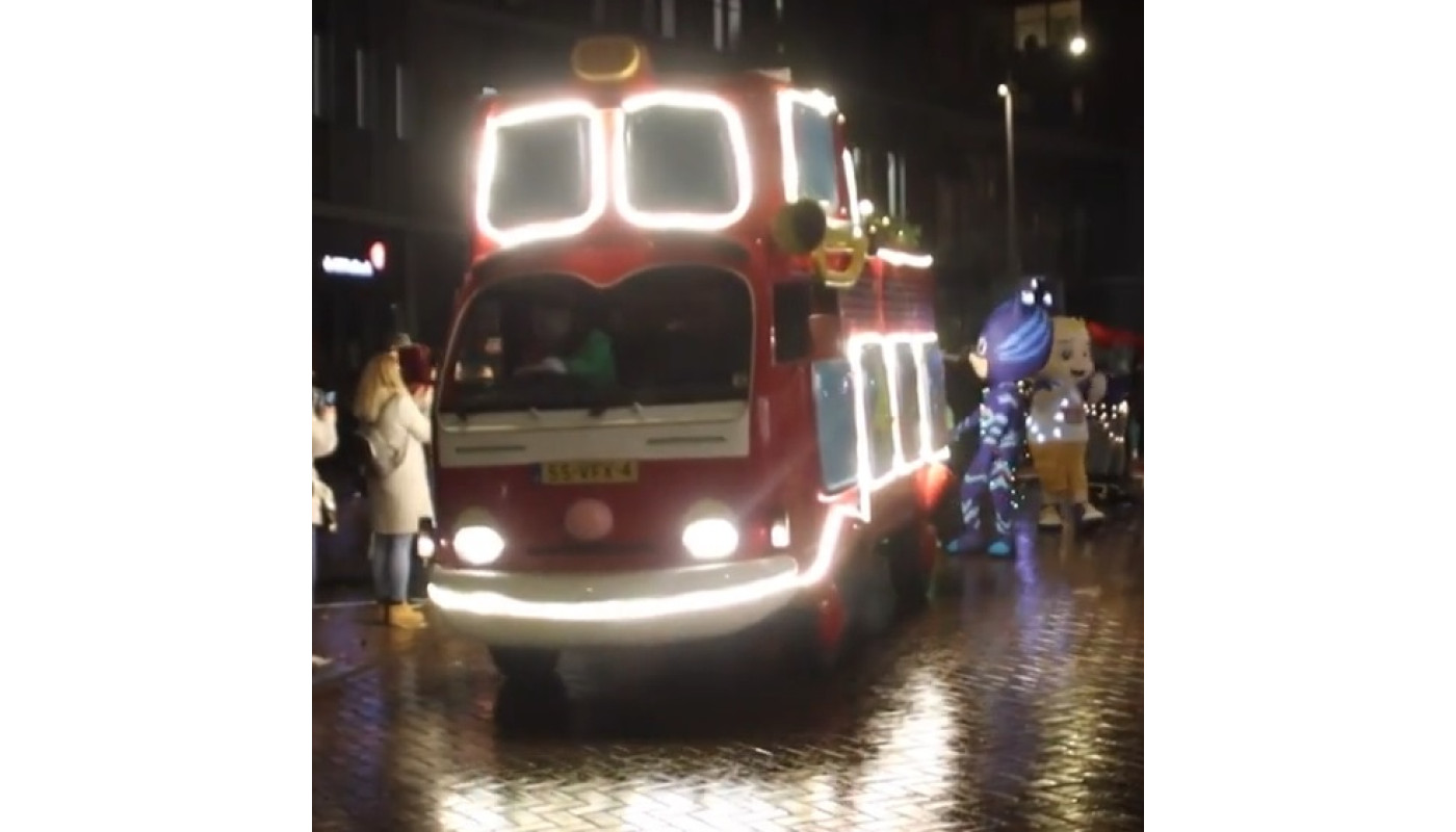 Winkelcentrum Oosterheem Zoetermeer Lichtjesparade en Vuurwerkshow